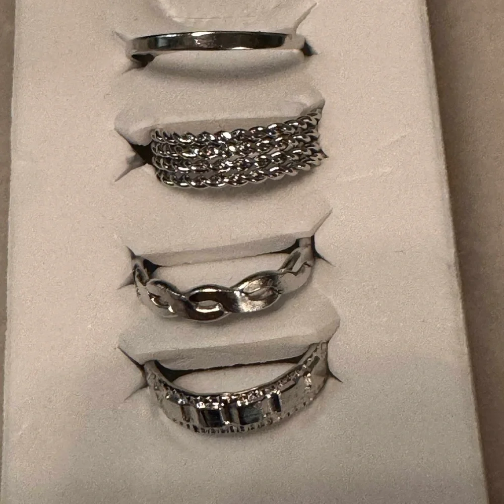 6pc Elegant Silver Jewelry Set rings size 4
